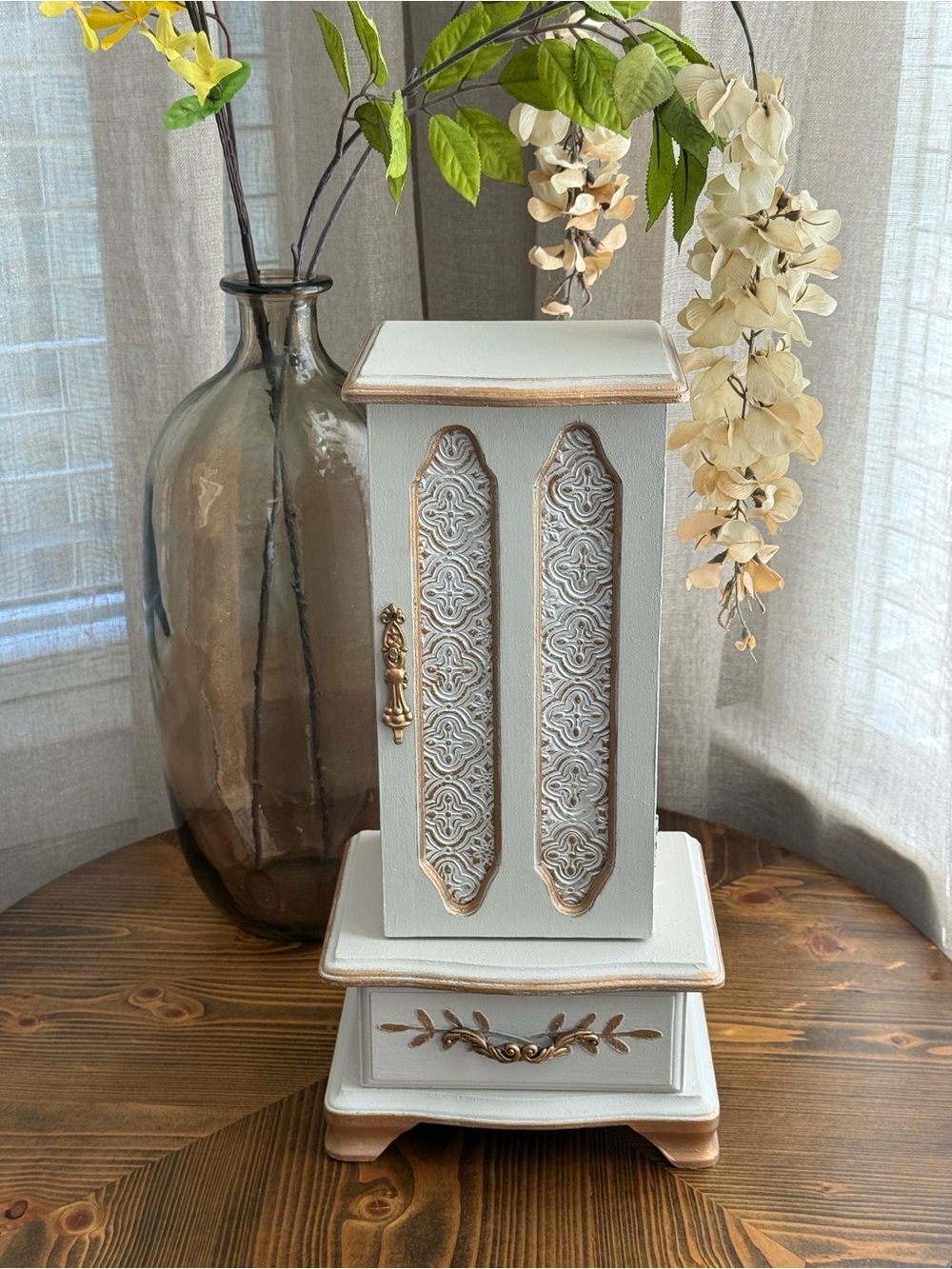 Ornate White & Gold Jewelry Armoire